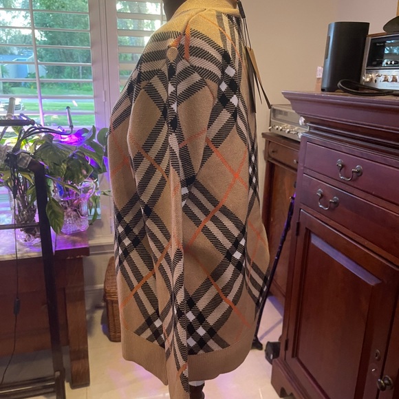 NWT Burberry Check Wool Blend Cardigan M Woman’s Retail $1350 - Picture 4 of 10